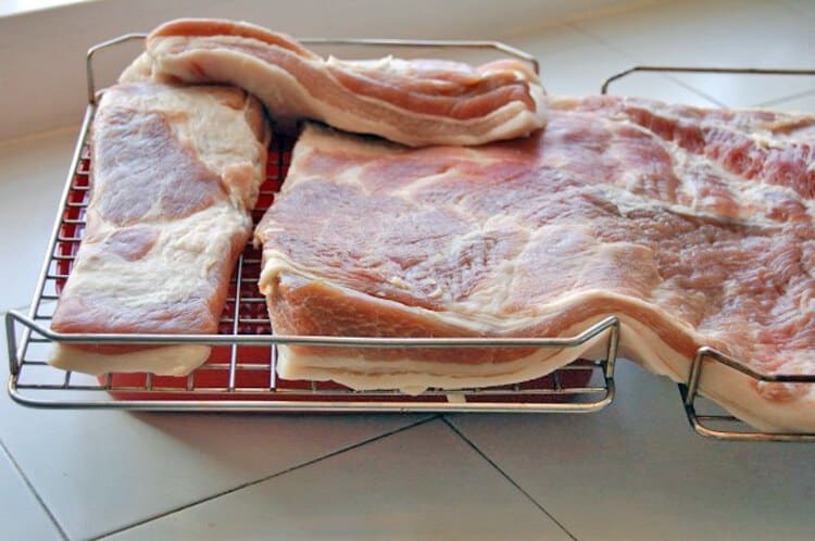 drying-pork-belly
