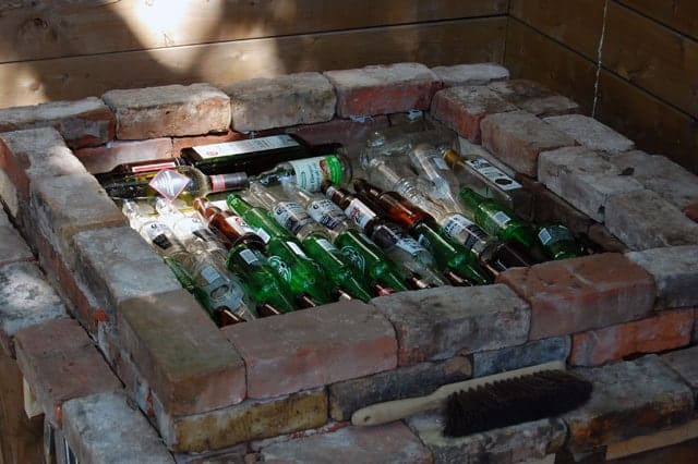 pizza-oven-base-insulation-bottles