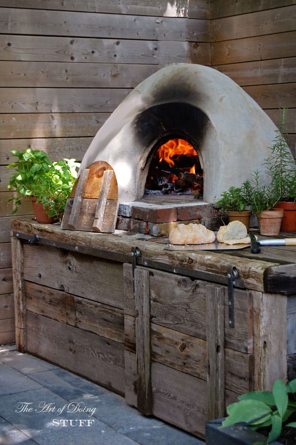 CAN YOUR PIZZA OVEN DO THIS?