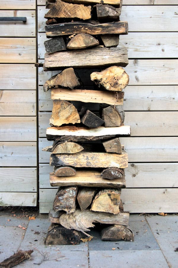 how-to-stack-wood-10
