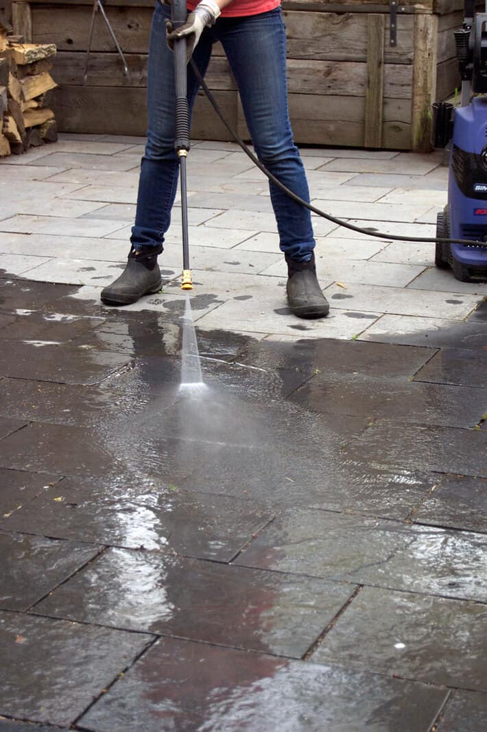 pressure-washing-flagstone