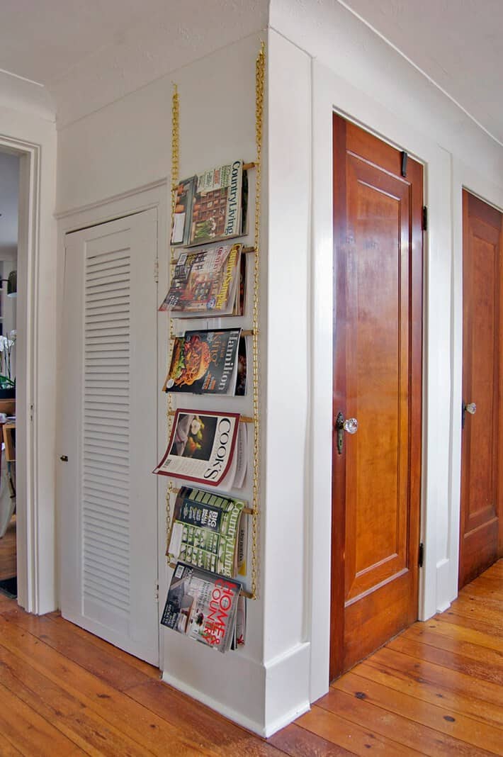 Easy-DIY-magazine-wall-rack