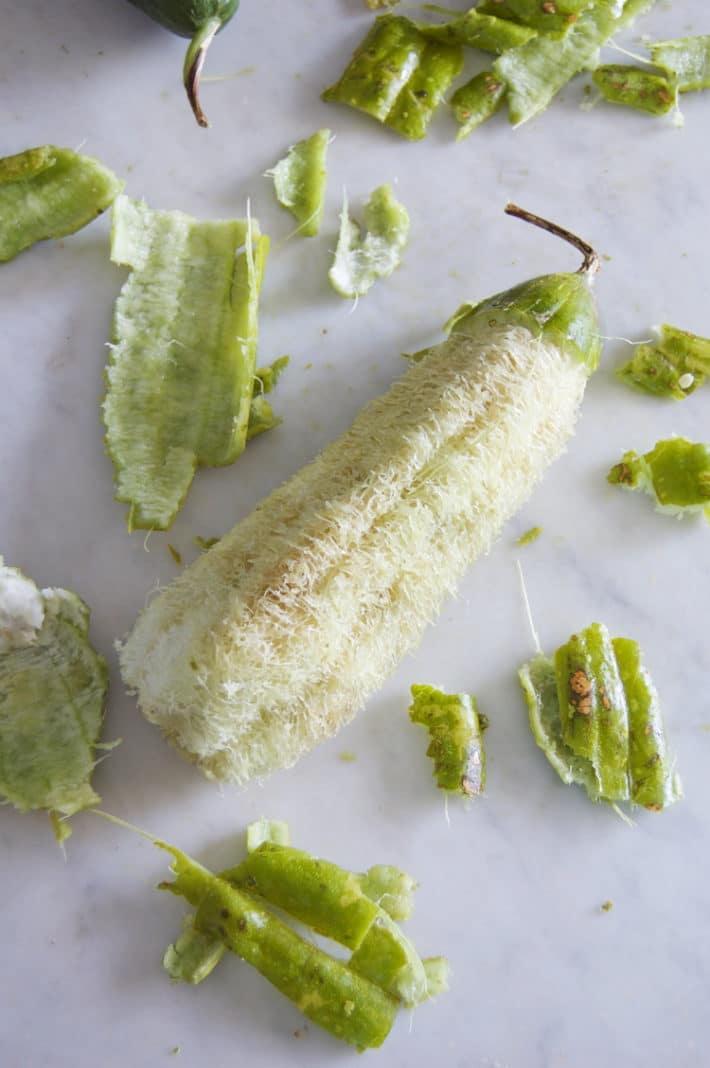 Freshly peeled green luffa.