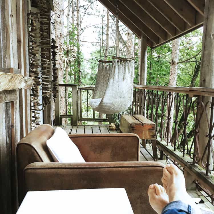 lynne knowlton treehouse retreat porch relaxing