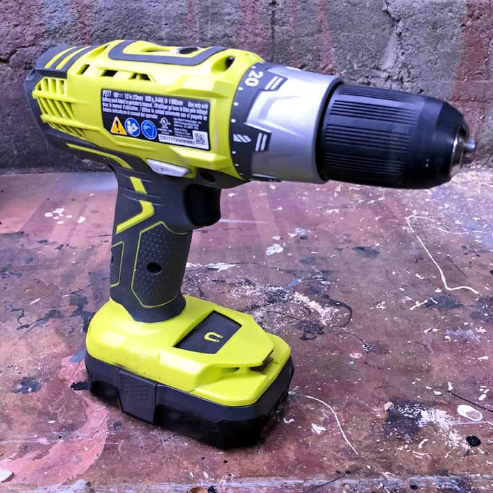 How to fix a new 18V battery that won't recharge. Lime green cordless Ryobi drill.