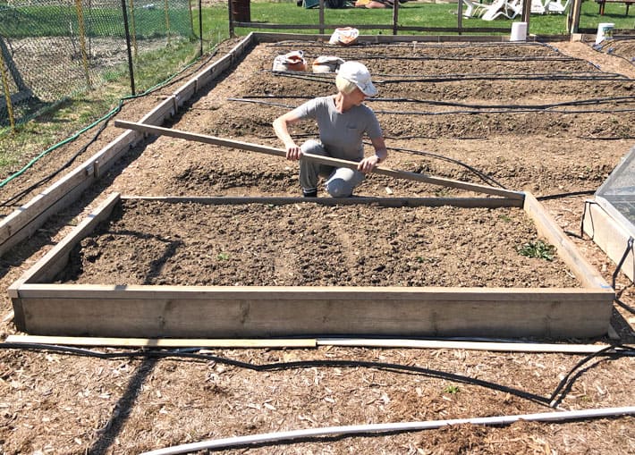 Make A Hinged Hoop House The Art Of Doing Stuff