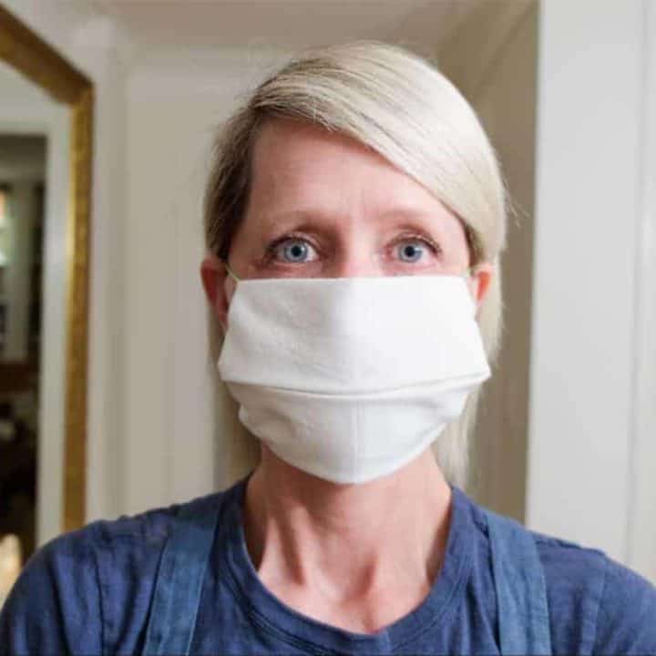 No Sew Face Mask. (To Be Used to Protect Others)