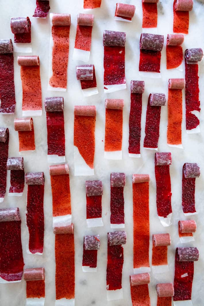 Homemade Fruit Roll Ups - The Art of Doing Stuff