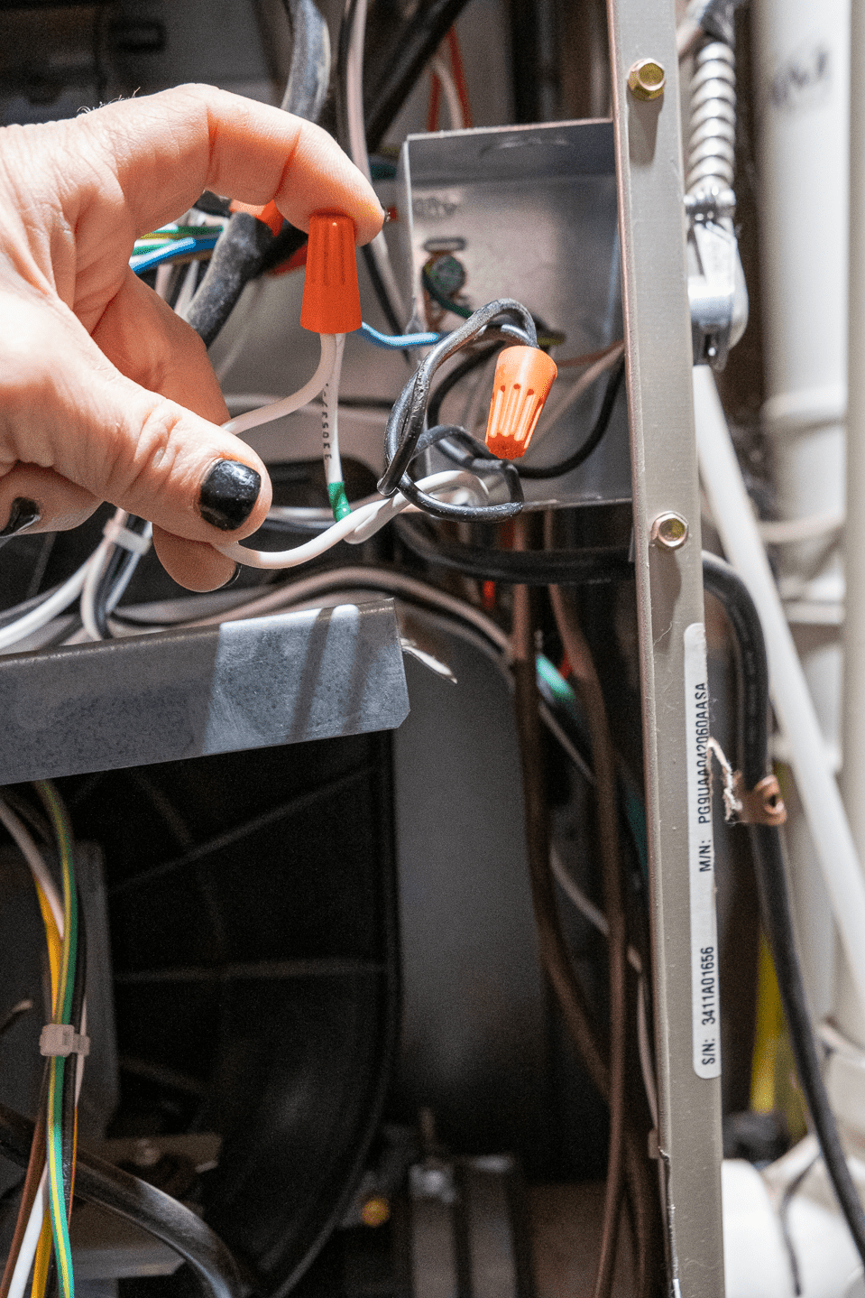 Wiring of condensate pump to furnace electrical.